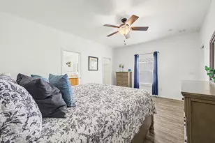 654 E Ranch Rd, San Tan Valley, AZ 85140 - Photo 18