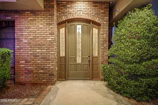 1748 E Queen Palm Dr, Gilbert, AZ 85234 - Photo 2