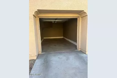 8153 W Groom Creek Road, Phoenix, AZ 85043 - Photo 2