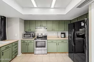 10100 N 89th Ave, Peoria, AZ 85345 - Photo 16