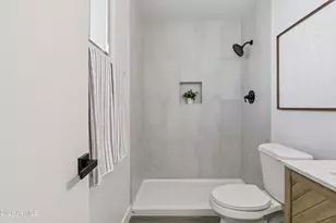 3020 W Hartford Dr, Phoenix, AZ 85053 - Photo 6
