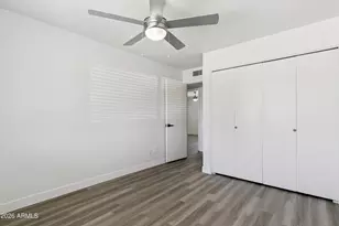 3020 W Hartford Dr, Phoenix, AZ 85053 - Photo 10