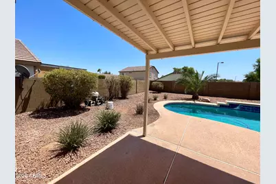 22581 W Papago Street, Buckeye, AZ 85326 - Photo 4