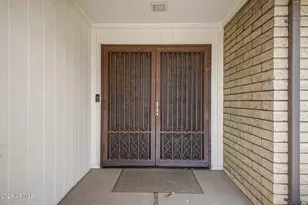 4230 N 87th Pl, Scottsdale, AZ 85251 - Photo 4