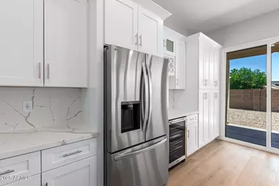 13711 W Tara Lane, Surprise, AZ 85374 - Photo 10