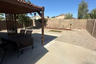 23938 N Desert Dr, Florence, AZ 85132 - Photo 12