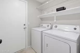 543 W Grovers Ave, Phoenix, AZ 85023 - Photo 22