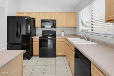 543 W Grovers Avenue, Phoenix, AZ 85023 - Photo 4