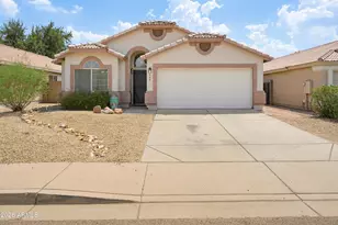 543 W Grovers Ave, Phoenix, AZ 85023 - Photo 1