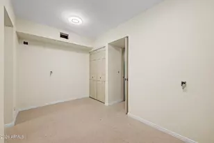 2071 E Cairo Dr, Tempe, AZ 85282 - Photo 22