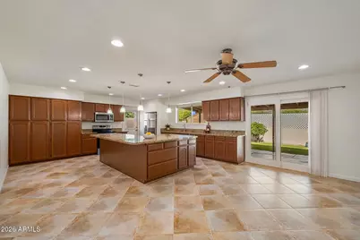 13041 N 28th Street, Phoenix, AZ 85032 - Photo 2