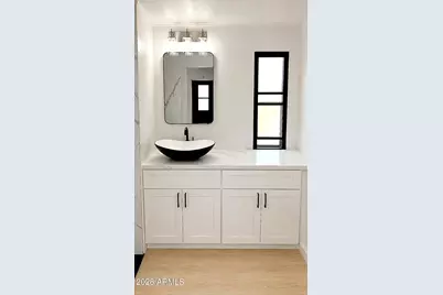 303 E South Mountain Avenue #90, Phoenix, AZ 85042 - Photo 10