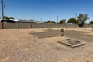 303 E South Mountain Ave, Phoenix, AZ 85042 - Photo 12