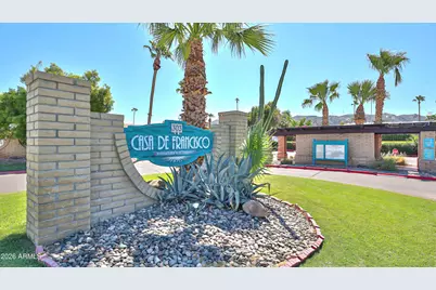 303 E South Mountain Avenue #90, Phoenix, AZ 85042 - Photo 32