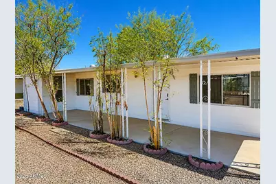 303 E South Mountain Avenue #90, Phoenix, AZ 85042 - Photo 2