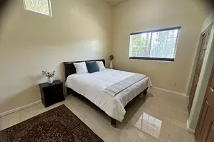 291 S Park Grove Ln, Gilbert, AZ 85296 - Photo 4