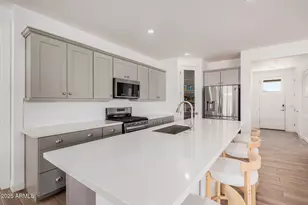 17362 W Wildwood St, Surprise, AZ 85388 - Photo 12