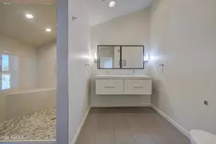 1530 S River Dr, Tempe, AZ 85281 - Photo 20