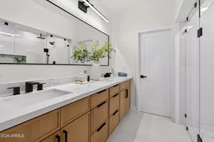 4221 E Mulberry Dr, Phoenix, AZ 85018 - Photo 18