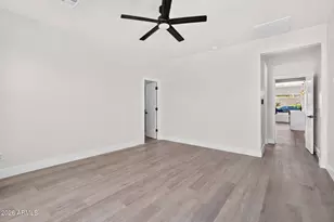 4221 E Mulberry Dr, Phoenix, AZ 85018 - Photo 16