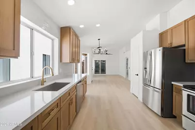645 N Terrace Road, Chandler, AZ 85226 - Photo 14