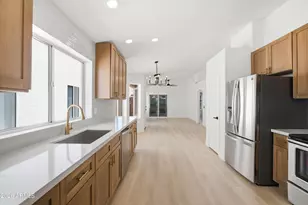 645 N Terrace Rd, Chandler, AZ 85226 - Photo 14