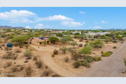 39949 N Central Avenue, Phoenix, AZ 85086 - Photo 22