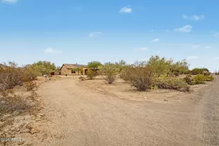 39949 N Central Ave, Phoenix, AZ 85086 - Photo 6