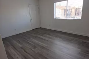 260 W 8th Ave, Mesa, AZ 85210 - Photo 6