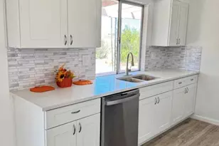 14202 N Lakeforest Dr, Sun City, AZ 85351 - Photo 4