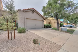 2337 W Shawnee Dr, Chandler, AZ 85224 - Photo 2