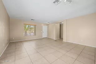 22631 W Ashleigh Marie Dr, Buckeye, AZ 85326 - Photo 10