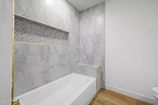 5207 N 39th Dr, Phoenix, AZ 85019 - Photo 26