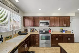 3027 W Daley Ln, Phoenix, AZ 85027 - Photo 16