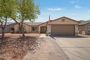 3027 W Daley Ln, Phoenix, AZ 85027 - Photo 1