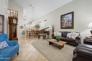 10387 W Cashman Dr, Peoria, AZ 85383 - Photo 2