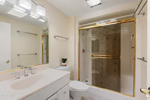 18018 N Highwood Ct, Sun City, AZ 85373 - Photo 22