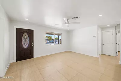 1609 W Chipman Road, Phoenix, AZ 85041 - Photo 8