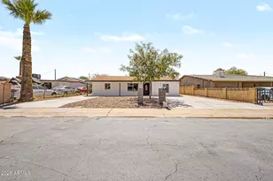1609 W Chipman Rd, Phoenix, AZ 85041 - Photo 1