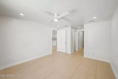 1609 W Chipman Road, Phoenix, AZ 85041 - Photo 14