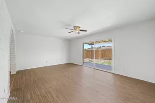 2437 E Marmora St, Phoenix, AZ 85032 - Photo 2