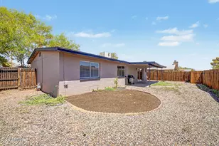 2437 E Marmora St, Phoenix, AZ 85032 - Photo 10