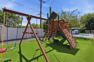 3427 E Mariposa St, Phoenix, AZ 85018 - Photo 32