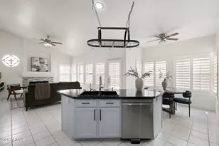 12315 N 53rd Dr, Glendale, AZ 85304 - Photo 14