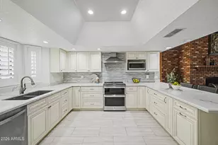 1069 E Carver Rd, Tempe, AZ 85284 - Photo 6