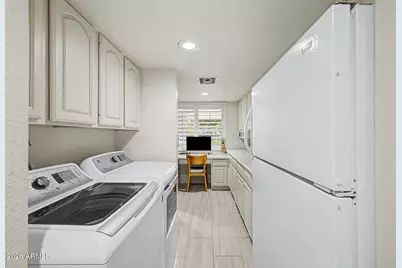 1069 E Carver Road, Tempe, AZ 85284 - Photo 22