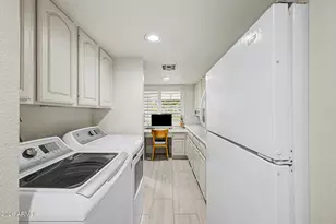 1069 E Carver Rd, Tempe, AZ 85284 - Photo 22