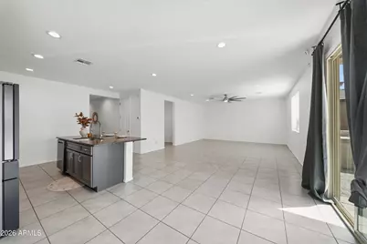238 S 157th Lane, Goodyear, AZ 85338 - Photo 4