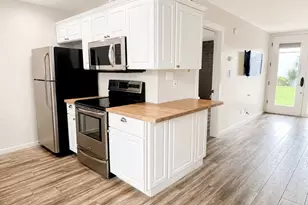 4202 N 38th St, Phoenix, AZ 85018 - Photo 8