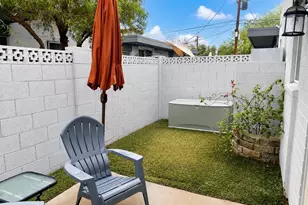 4202 N 38th St, Phoenix, AZ 85018 - Photo 14